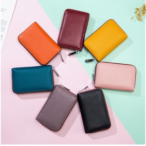 Portefeuille en cuir de luxe pour femmes, de haute qualité, à la mode, en PU véritable avec fermeture à glissière et motif bonbon, compatible RFID - Product Image 4