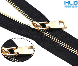 Chất Lượng Cao Brass Răng Dây Kéo Bán Buôn Quần Áo Thiết Kế Phụ Kiện Kết thúc Mở Thanh Trượt Cho Áo Khoác Kim Loại Bền Dây Kéo - Product Image 4