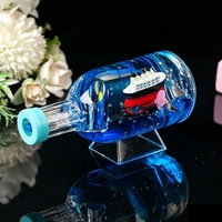 Décoration de table en forme de bouteille flottante lumineuse avec bateau à voile, bouteille ronde avec gouttes d'huile flottantes, porte-stylo pour étudiant, cadeau d'anniversaire