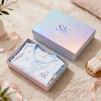 Coffret Cadeau de Luxe pour Enfants avec Sac en Papier pour Filles Nouveau-nées (Europe, Turquie, Ukraine) – Boîtes avec Couvercle et Base pour Chaussettes en Tissu