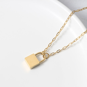 Vendita Calda: Regalo <span class=keywords><strong>di</strong></span> <span class=keywords><strong>San</strong></span> <span class=keywords><strong>Valentino</strong></span>, Collana con Ciondolo a Lucchetto Inciso in Acciaio Inossidabile, Elegante per Donne - Product Image 3