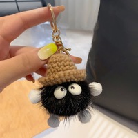 En gros, porte-clés, pendentif elfe, breloque de sac et breloque de sac à dos en fausse fourrure de vison mignonne en forme de briquette