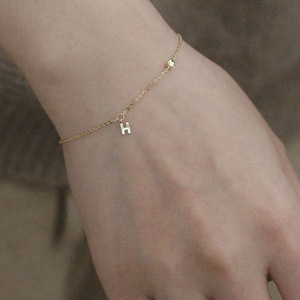 Bracelet lettre en argent sterling Bracelet 26 lettres de l'alphabet Bracelet lettre S925 H - Product Image 1