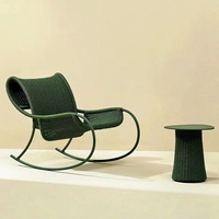 Ensemble de jardin moderne en aluminium tressé avec chaise à bascule mobile, ensemble trois pièces pour balcon et cour extérieurs