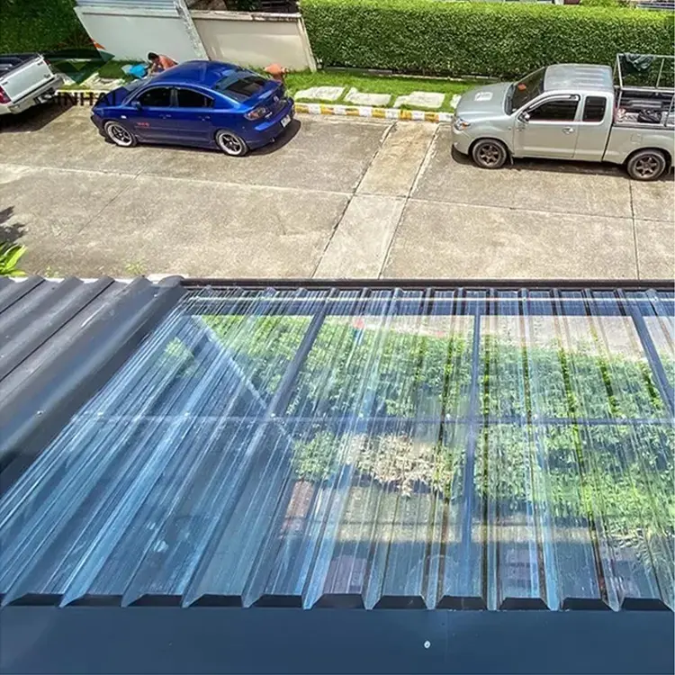 10 yıl açık renk oluklu polikarbonat sera katı çatı plastik levha panelleri