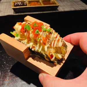Support commercial en <span class=keywords><strong>bois</strong></span> pour sushis et tacos – Plateau de service durable pour restaurants japonais, idéal pour Nigiri, Temaki et rouleaux faits main - Product Image 3