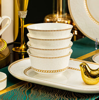 Vente directe d'usine - Service de table en porcelaine osseuse en relief fait main de 42 pièces - Assiettes ovales pour six personnes