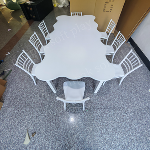 Table carrée vague blanche avec chaise blanche pour équipement de location de fête - Product Image 4