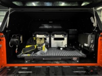 Pick-up tout-terrain LHD Raptor 4x4, véhicule d'expédition personnalisé clé en main, 4 portes, 5 places, suspension rehaussée 3,5T, couvercle de benne rigide, LED