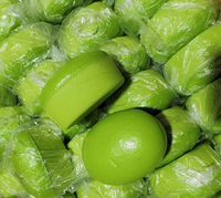 Nouveaux jouets anti-stress à presser en PU, doux et à remontée lente, en forme de gâteau au fromage matcha semi-cuit, mignons, réalistes, verts