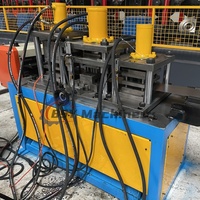 Máquina formadora de gabinetes eléctricos con sistema de refrigeración, bomba de rodamientos para uso en techos, control PLC, componentes de motor y caja de cambios de alta precisión