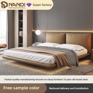 <span class=keywords><strong>Lit</strong></span> double italien en cuir <span class=keywords><strong>de</strong></span> 1.8m Grand <span class=keywords><strong>lit</strong></span> <span class=keywords><strong>suspendu</strong></span> moderne avec atmosphère haut <span class=keywords><strong>de</strong></span> gamme pour la chambre principale Emballage souple Cadre en bois - Product Image 4