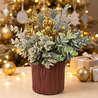 Rangkaian Buah Beri Emas Buatan Mewah Berlapis Salju dalam Pot untuk Dekorasi Natal dan Rumah