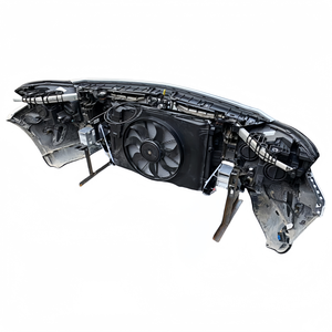 Conjunto de parachoques delantero Kit de carrocería delantera completo para Mercedes-Benz <span class=keywords><strong>GLA</strong></span> W156 Conjunto de corte de nariz con faros LED - Product Image 5