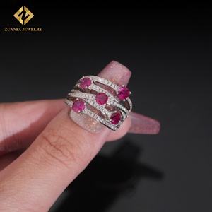 แหวนเงิน S925สำหรับผู้หญิงเครื่องประดับแหวนฝังเพชรสีแดงสง่างามและมีสไตล์ - Product Image 5