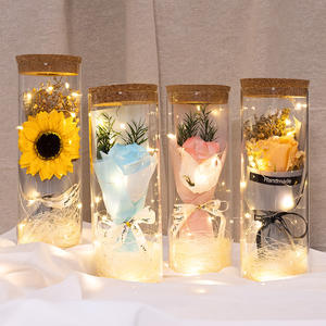 Venta al por mayor botella de deseos jabón flor rosa para regalo del Día de la mujer regalo de vacaciones con luz LED regalo del Día de San Valentín - Product Image 2