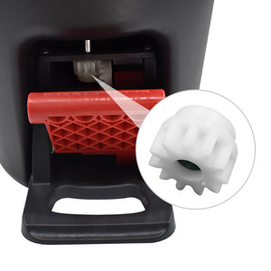 Venta al por mayor o-cedro Veleda accesorios giratorio novedad diseño plano paño barril mopa engranaje con eje de transmisión - Product Image 2