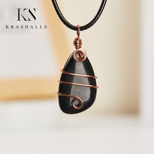 สร้อยคอประดับด้วยลวดคริสตัลแบบดั้งเดิมที่ไม่สม่ำเสมอตามธรรมชาติเครื่องประดับอัญมณีร่วงบำบัดสำหรับสุภาพสตรีควอตซ์อเมทิสต์ - Product Image 4