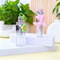 Vente en gros de flacons de brillant à lèvres carrés de 8 ml, tube transparent pour brillant à lèvres avec pendentif mignon et pinceau, emballage cosmétique, logo personnalisé