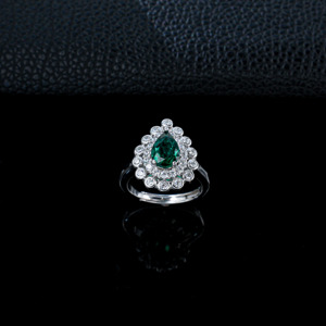 925 Sterling <b>Silver</b> Lab Created <b>Emerald</b> Pear Cut Halo <b>Ring</b> for Women - Product Image 3