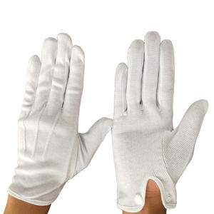 Gants funéraires avec logo personnalisé blanc à la main respirant doux trois tendons unisexe en coton pvc à pois - Product Image 6