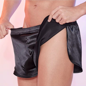 Mode <span class=keywords><strong>Sexy</strong></span> hommes Satin Boxer slips léger respirant et lisse discothèque Style sous-vêtements fesses musclées Boxer Shorts - Product Image 4