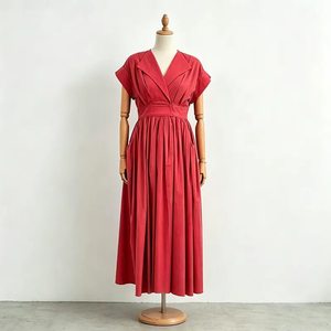 Nouvelles robes décontractées à col en V et coupe trapèze pour grandes tailles, design plissé, couleur unie, robes pour filles, robe midi élégante à manches courtes et larges. - Product Image 6
