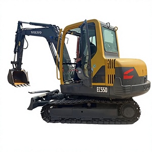 Excavadora de cadenas Volvo EC55D con motor Cummins, válvulas hidráulicas Kawasaki, peso operativo de 5 toneladas, cucharón de excavación usado incluido - Product Image 1