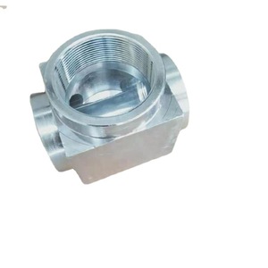 Tés réducteurs filetés forgés galvanisés sur mesure Dn15 Dn20 Dn25 Dn32 Dn40 Dn50 Dn65 Dn80 Dn100 Dn125 Dn150 pour applications incendie - Product Image 4