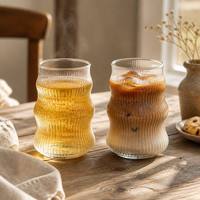 Tasse en verre borosilicate ondulé côtelé 560 ml, forme en S, résistante à la chaleur, pour café, thé, eau, vente en gros
