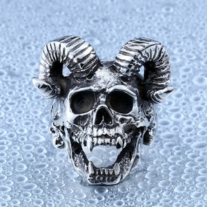 Vente en gros de bijoux tendance OLAN bagues en acier inoxydable avec tête de mouton punk satan tête de mort titane pour hommes - Product Image 4