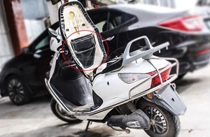 Borsa Sottosella per Moto Borsa Portaoggetti in Pelle PU Accessori Universali per <span class=keywords><strong>PIAGGIO</strong></span> Vespa Honda YAMAHA Forza 125 300 350 750 - Product Image 2