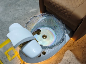 Pedicure Chair Luxury White Gold Pedicure Spa Chair With Glass Foot <b>Basin</b> Electric Reclining Massage Pedicure Station - Product Image 5