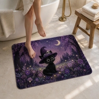 Tapis moderne en velours synthétique, motif chat sorcière d'Halloween en forêt sous la lune avec champignons et fleurs violettes, fabriqué à la machine