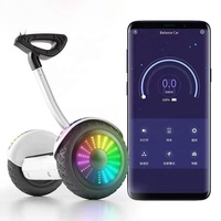 Scooter Hoverboard électrique à deux roues à équilibrage automatique de 6.5 pouces personnalisable