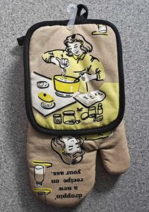 Ensemble de gants de <span class=keywords><strong>four</strong></span> et de maniques en coton <span class=keywords><strong>professionnel</strong></span> Gants de cuisine résistants à la chaleur imprimés personnalisés pour gril de cuisson de cuisine micro-ondes - Product Image 4