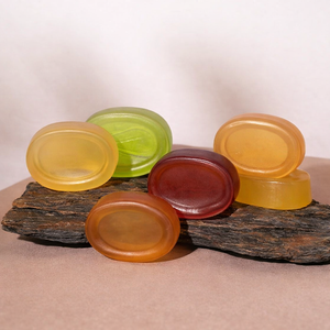 Jabón en Barra de Glicerina y Aloe Vera Transparente Vegano, Libre de Crueldad, para el Cuidado de la Piel y Fragancias, con Piel Radiante, Limpieza Suave para Mujeres y Hombres - Product Image 2