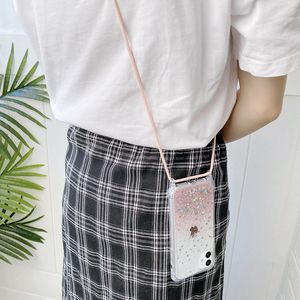 Étui de téléphone <span class=keywords><strong>avec</strong></span> <span class=keywords><strong>cordon</strong></span> transparent brillant et scintillant de luxe pour <span class=keywords><strong>iPhone</strong></span> 13 Pro Max 12Pro XR XS <span class=keywords><strong>11</strong></span> - Product Image 6