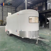 Mini camion de restauration avec cuisine complète, idéal pour servir des aliments frais lors des marchés et des festivals, pour le café, la crème glacée, les hot-dogs, les jus