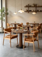 Ensemble table et chaises de restaurant rondes en bois massif de style médiéval avec porte-cartes pour 4 personnes, usage commercial, design vert personnalisable