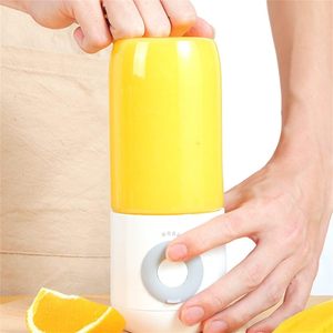 Mixeur-presse-agrumes électrique USB portable 380 ml pour camping-car, extérieur et usage domestique, bouteille en plastique de qualité alimentaire pour fruits et légumes - Product Image 4