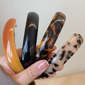 กิ๊บติดผมอะคริลิคขนาดใหญ่ คุณภาพสูง ทำจากเรซิ่น สำหรับผู้หญิง - Product Image 2