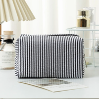 Sac de voyage et trousse de toilette en polyester durable, à rayures brodées personnalisées, avec fermeture éclair, en tissu seersucker, très populaire