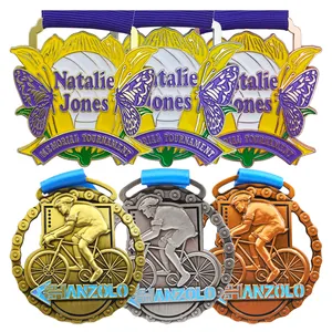 Özelleştirilmiş altın 3D Die Castin bisiklet bisiklet sürme altın gümüş bronz özel Metal Logo spor madalya madalya için üretici