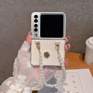เคสโทรศัพท์ฝาพับสำหรับ Samsung Motorola Huawei ดีไซน์หรูหราตกแต่งด้วยเคสมือถือแบบฝาพับสวยงามพร้อม2025สร้อยข้อมือไข่มุก - Product Image 1