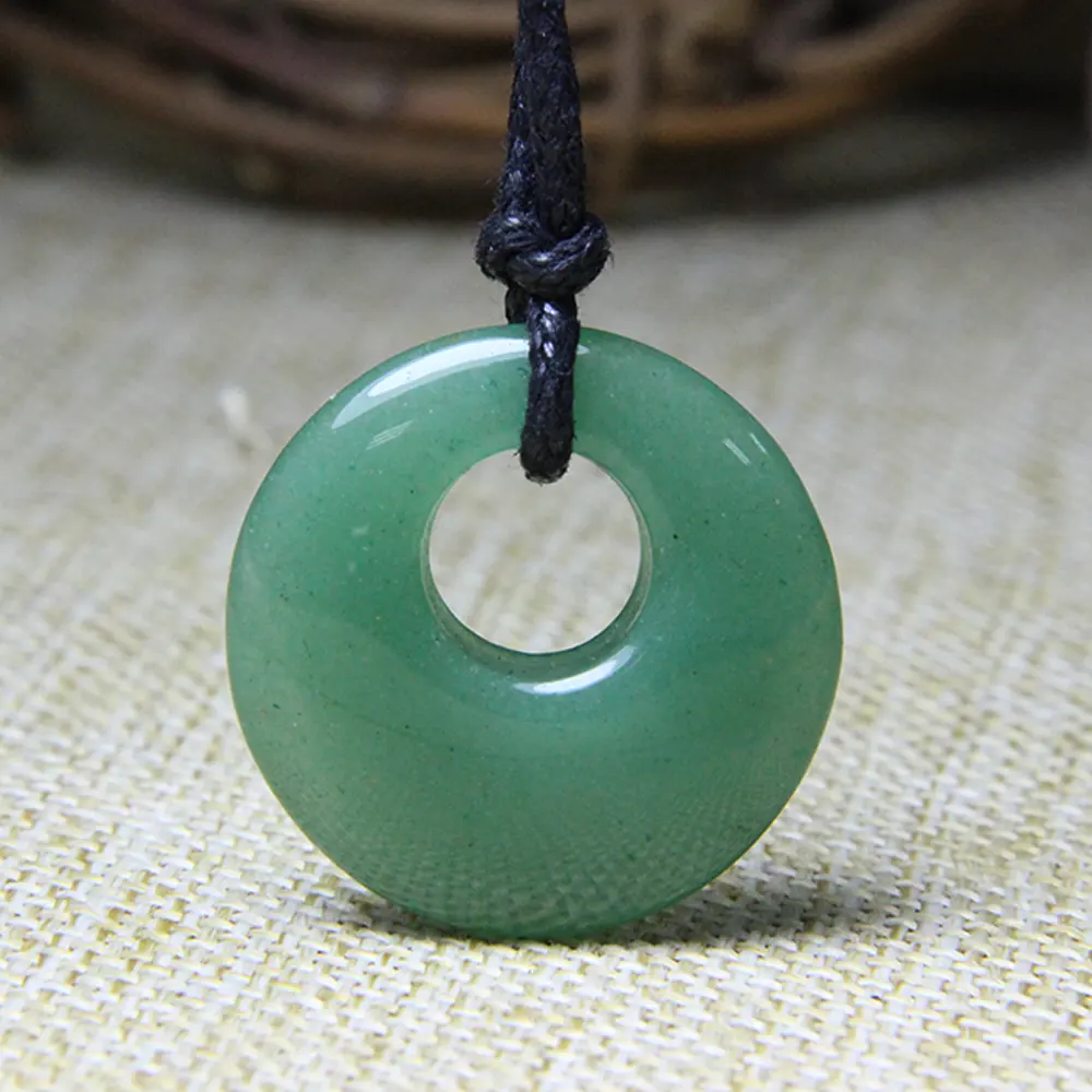 PATIRLEY Trendy Natural Green Aventurine Pendant Unisex Gemstone Talisman for Luck and Protection Wholesale for Gifts