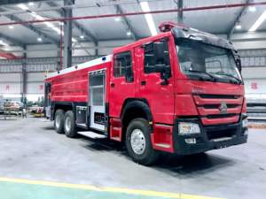 <span class=keywords><strong>Camion</strong></span> de <span class=keywords><strong>pompier</strong></span> Offre Spéciale <span class=keywords><strong>camion</strong></span> de <span class=keywords><strong>pompier</strong></span> standard dimensions 10,000 litres multi-fonction <span class=keywords><strong>camion</strong></span> de sauvetage prix Afrique du Sud - Product Image 2