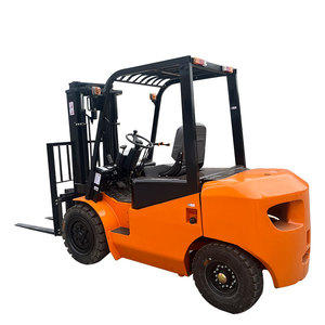 Montacargas Diésel Jichuan de 7 Toneladas con Mástil de Dos Etapas, Adaptabilidad Todoterreno, Longitud de Horquilla de 1220 mm y Ancho de Horquilla de 150 mm - Product Image 1