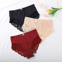 Dames ODM/OEM kantondergoed, zacht en soepel, middelhoge taille, sexy slip, doorschijnend kantondergoed.