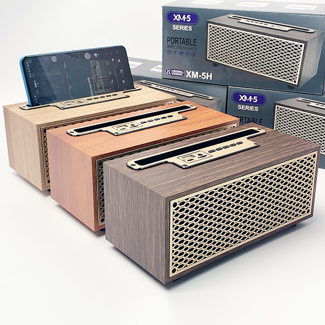 GAS-XM5 Portable Wireless Speaker Mini Speaker Retro Wood Rechargeable Subwoofer